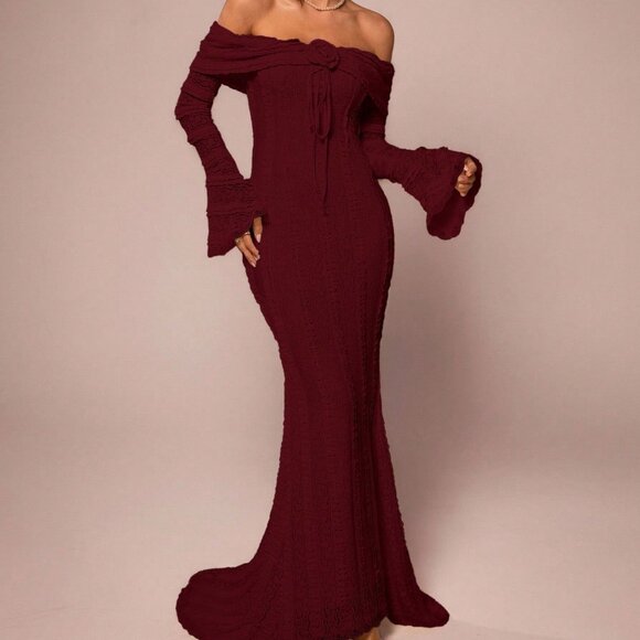 Dresses & Skirts - Burgundy Elegant Women's Off-Shoulder Maxi Dress